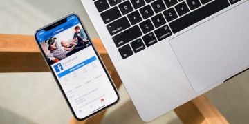 How Do I Make a Video Fit My Facebook Page Cover?
