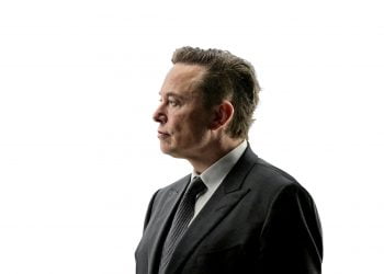 How Many Shares of Twitter Does Elon Musk Own?