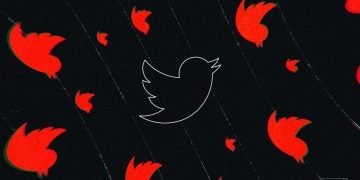 How Many Users Did Twitter Lose?