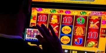 How Much Do YouTube Slots Channels Make?