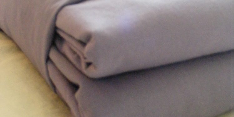 How to Fold a Fitted Sheet – 7 Steps to Save Space in Your Linen Closet
