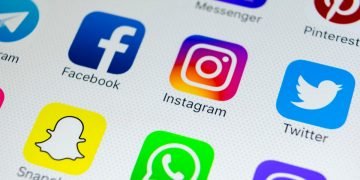 Is There a Social Media Alternative to Facebook?