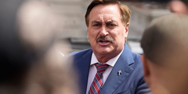 MyPillow CEO Mike Lindell Banned From Twitter