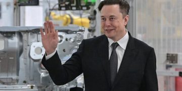 Why Elon Musk Wants Twitter to Crack Down on Spam and Fake Accounts