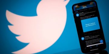 Why Twitter is Bad For You
